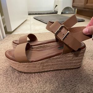 Steve Madden sandles